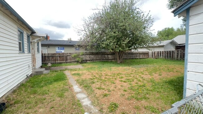 Photo - 2 Bedroom / 1 Bathroom Home in Madras Oregon