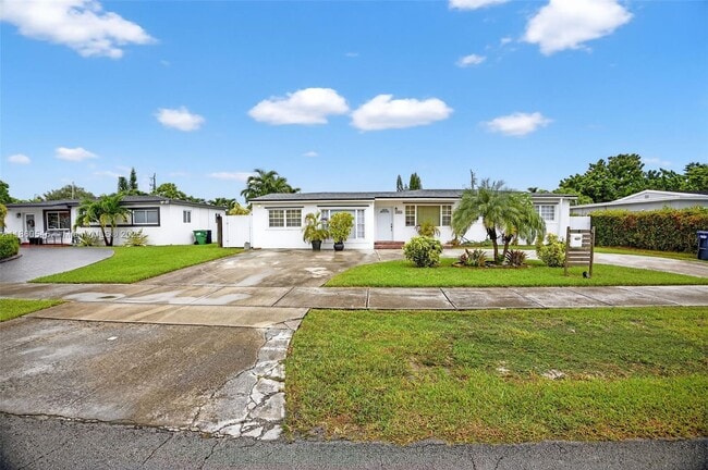 Building Photo - 7941 SW 37th Terrace Rental