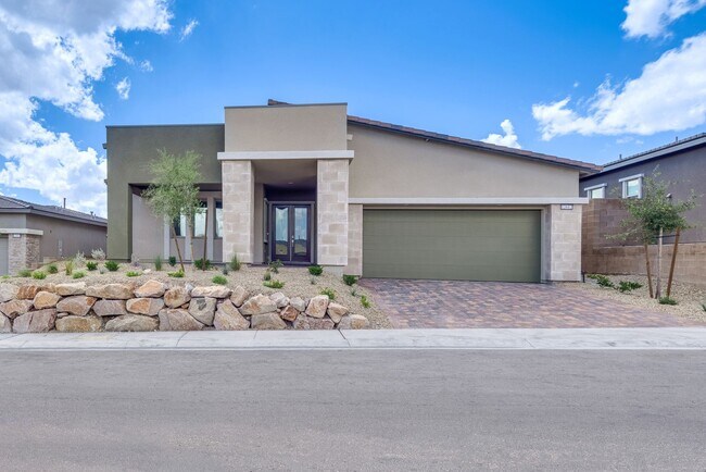 Building Photo - Single story in the exclusive master planned community of Heritage in Stonebridge!