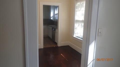 Photo - 5925 Worth St