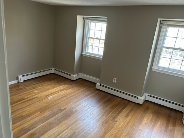 Photo - 445 N Main St