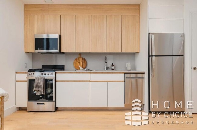 Building Photo - 1 bedroom in BROOKLYN NY 11237 Unit 304 Rental