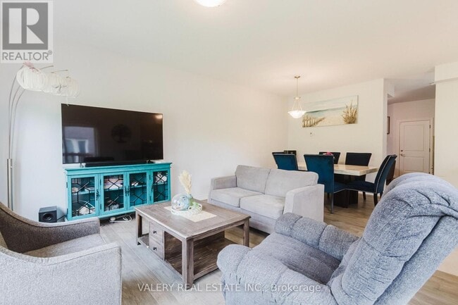 Photo - 133 Caroline St