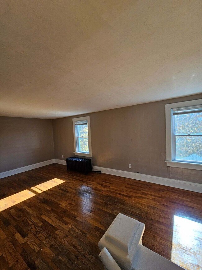 1603 Jerome St Apartments Unit B Lansing, MI