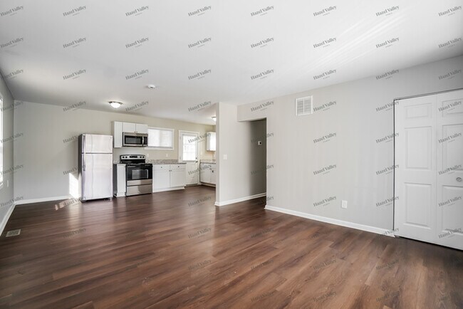 Photo - 1552 Northridge Rd