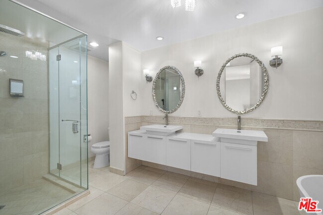 Photo - 4477 Wilshire Blvd Unit 206