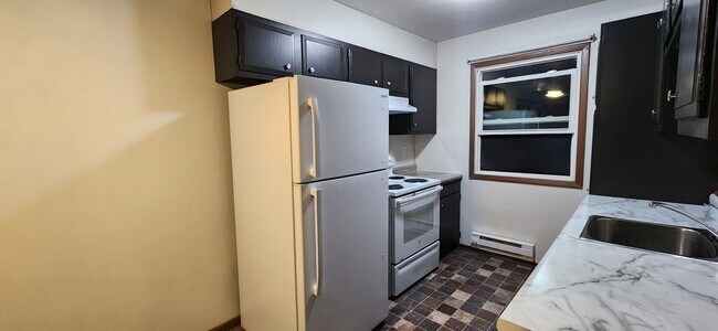 Photo - 926 17th St S Unit 1