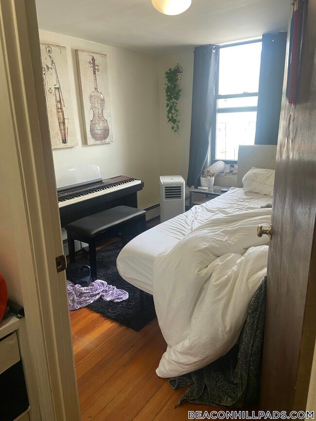 Photo - 232 Cambridge St Unit 5