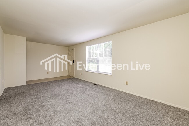 Photo - 8113 Mt Aetna St