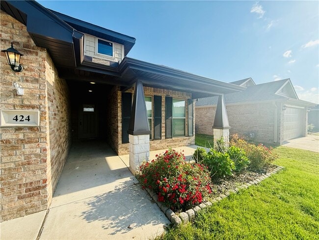 Photo - 424 NW 59th Ave