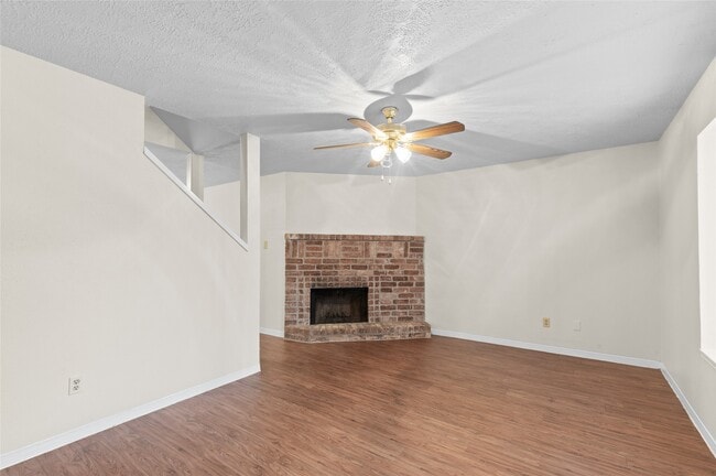 Photo - 10025 Spring Pl Dr