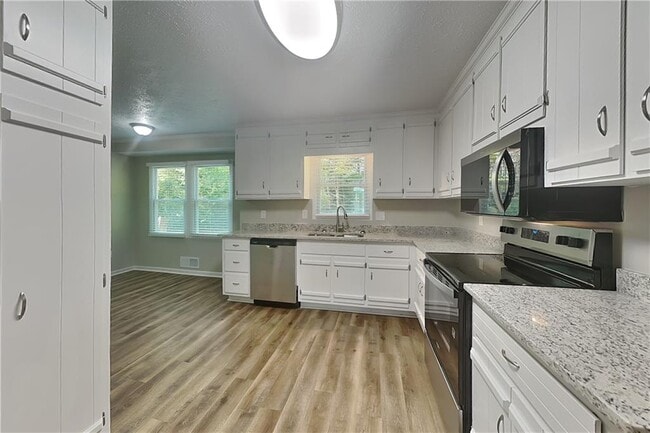 Photo - 3041 Stoneridge Ct