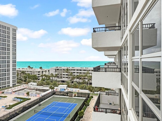 Building Photo - 525 N Ocean Blvd Unit 1016