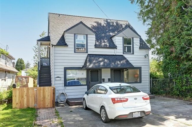 Photo - 115 S Kelsey St