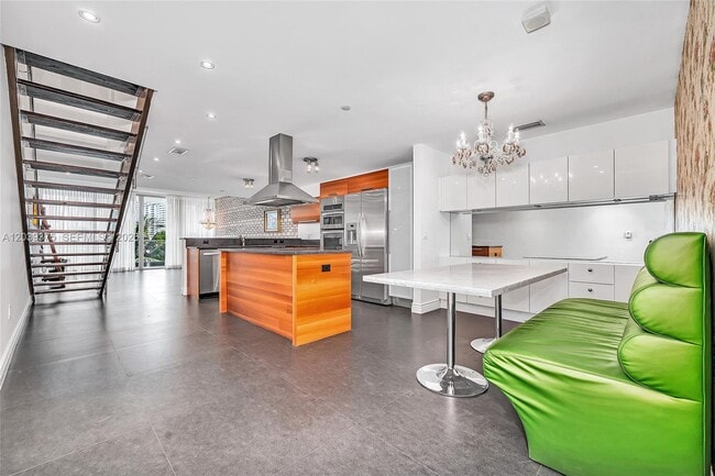 Photo - 2950 NE 188th St Unit 303