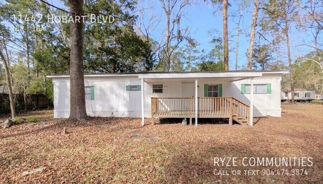 Photo - 11442 Hobart Blvd