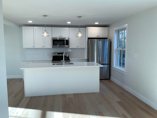 Photo - 8 Clifford St