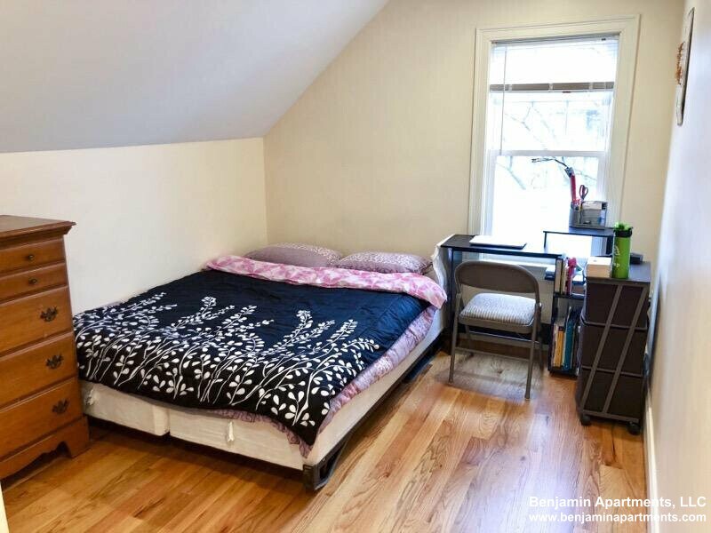 Photo - 23 Higgins St Unit 2