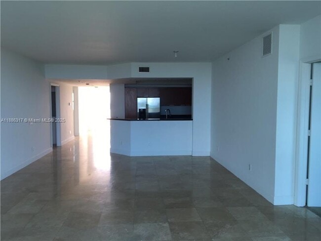 Photo - 14951 Royal Oaks Ln Unit 2202