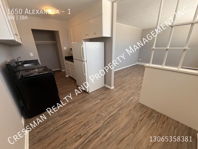 Photo - 1 Bed 1 bath APARTMENT located in Regina, SK - Rosemont area Unit 1