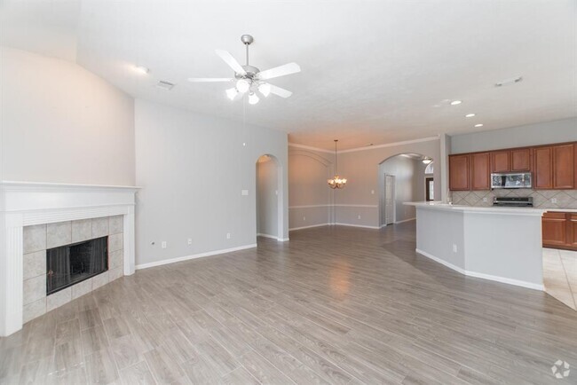 Building Photo - 30 Fox Chapel Pl Rental