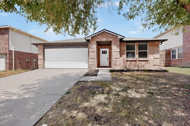 1953 Riverchase Ln