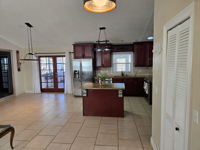 Photo - Beautful Home