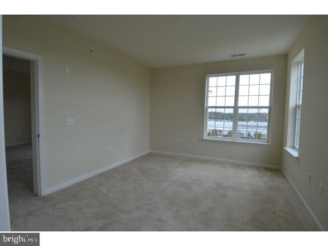 Photo - 1447 Sierra Dr