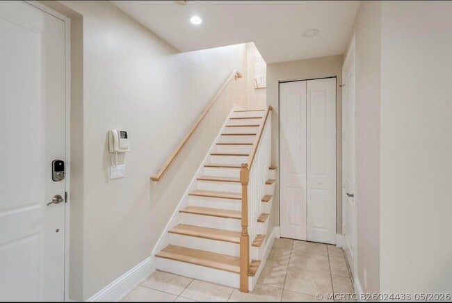Photo - 3120 N Latitude Cir