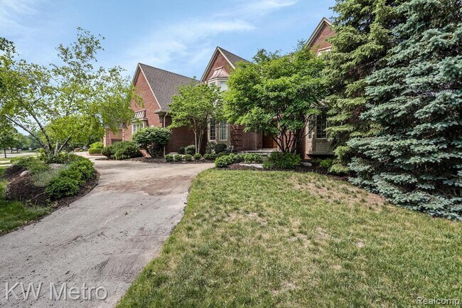 Photo - 3122 Hedgewood Ln