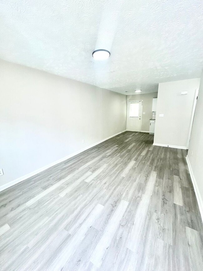 Photo - Forest Pointe