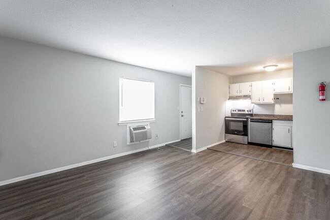 Photo - 113 Goodson Ave Unit 18