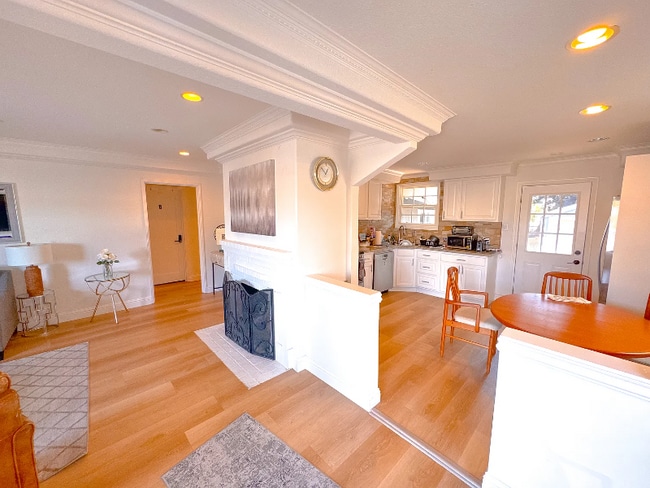 Photo - 1532 Cypress Ave Unit 1