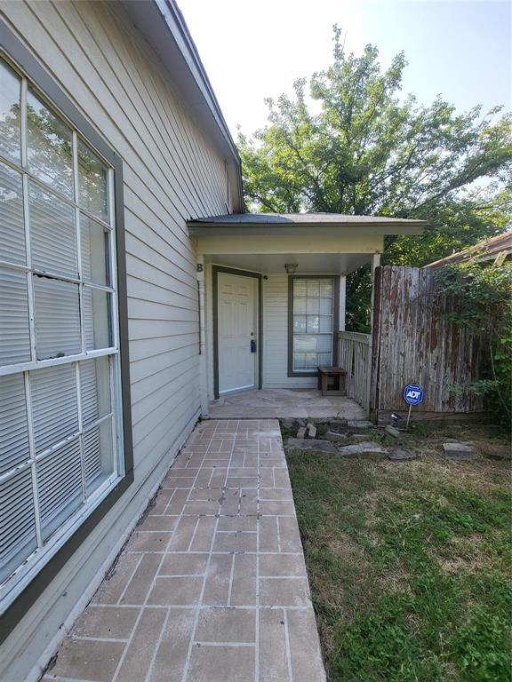 Building Photo - 9712 Eastwend Dr Rental