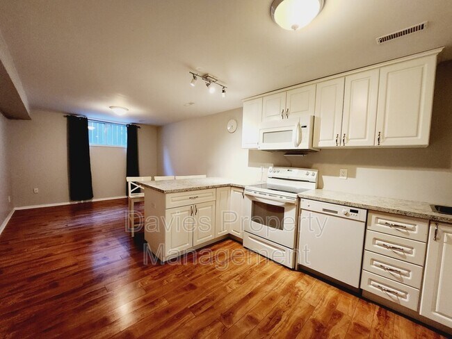 Photo - 11031-11152 152 St NW Unit BSMT