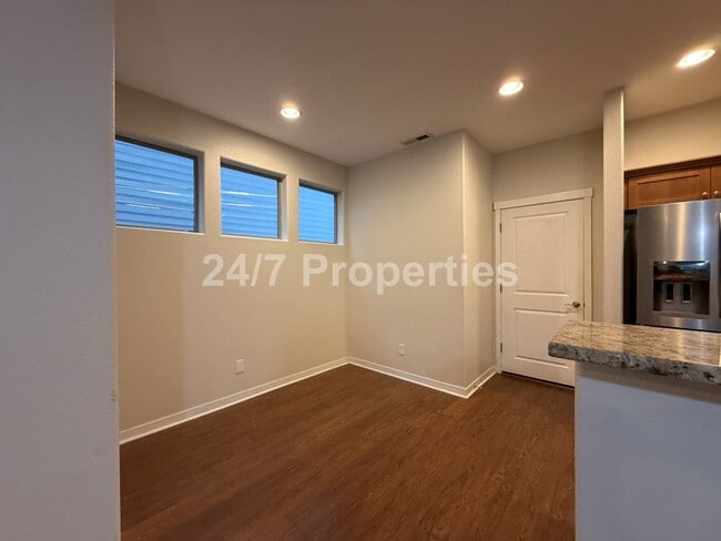 Photo - 3 BD I 2.5 BA - Villebois Community in Wilsonville