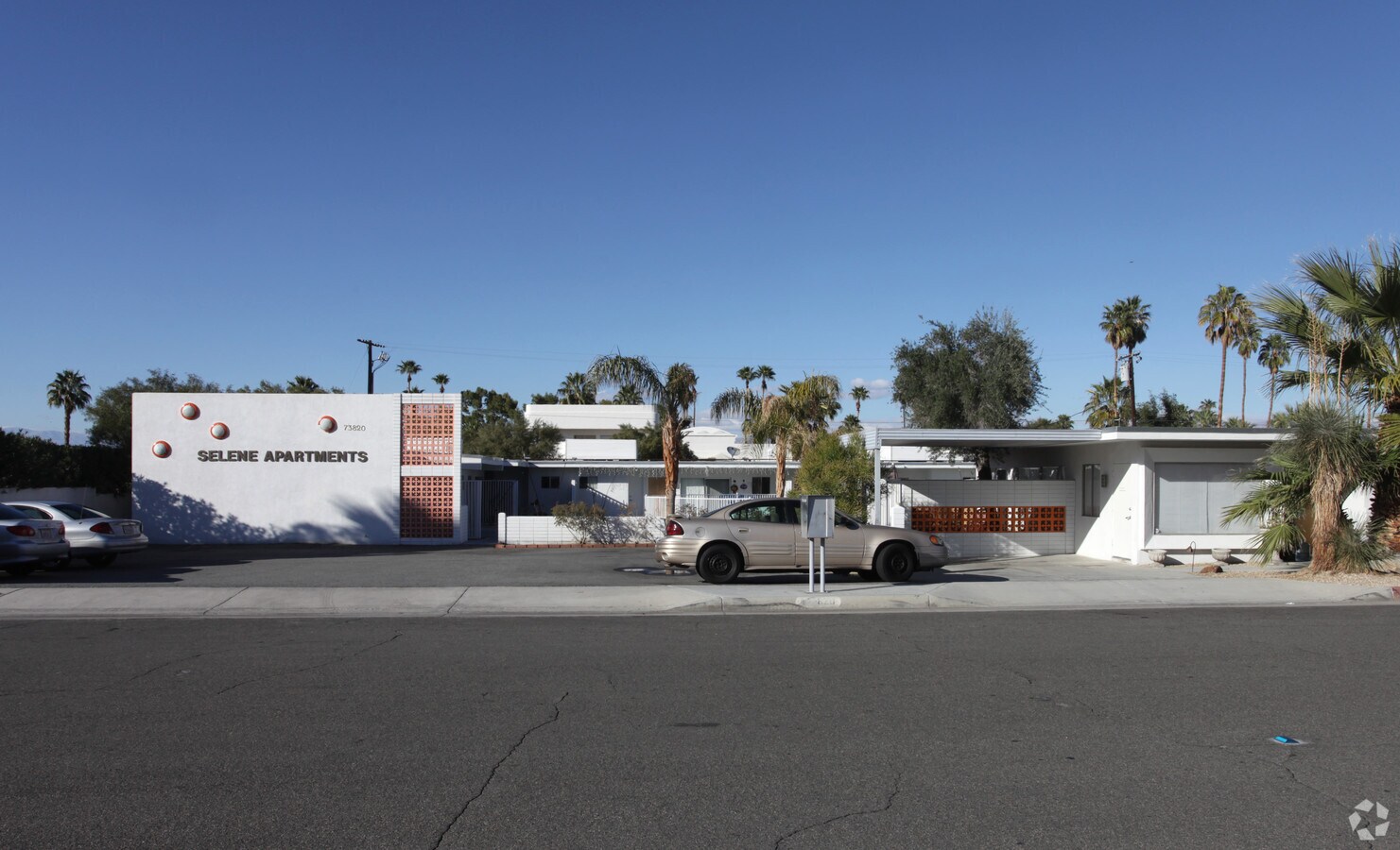 Selene Apartments - Selene Apartments
