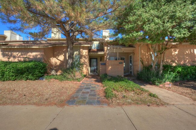 Photo - 3312 79th St House