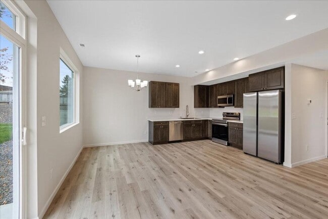 Photo - Modern Comfort Meets Urban Convenience – Brand New 3-Bedroom Townhome in Lower South Hill
