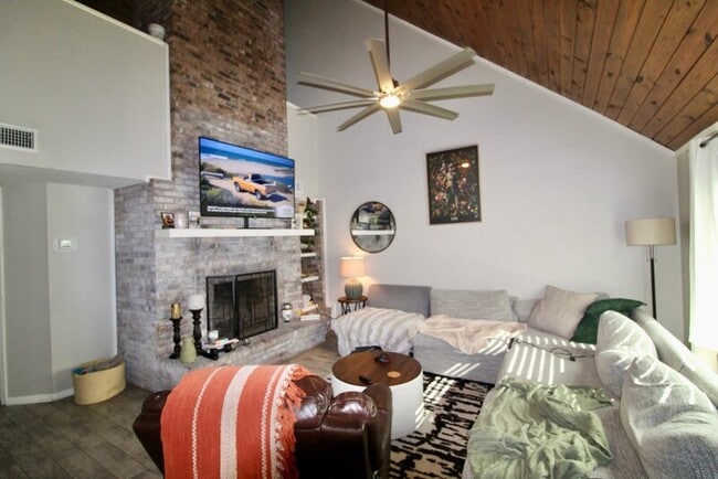 Photo - 352 Sailfish Dr