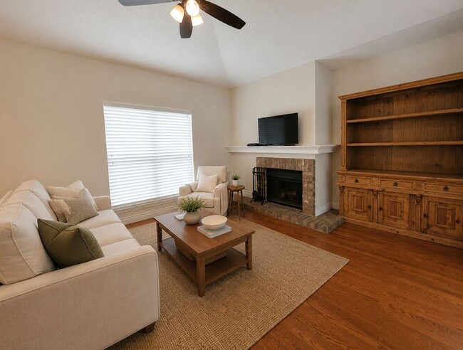 Photo - 5102 80th St Unit 214