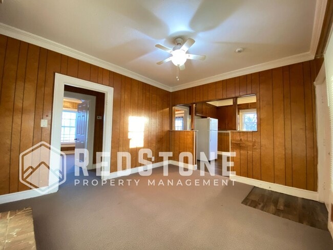 Photo - 416 Cleveland Ct