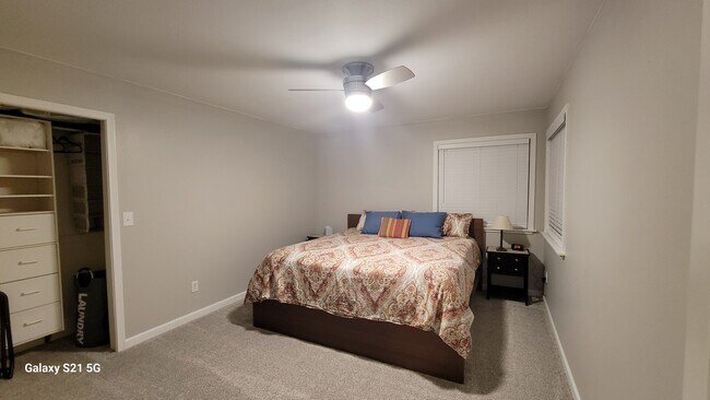Photo - 3413 Elwood Dr W