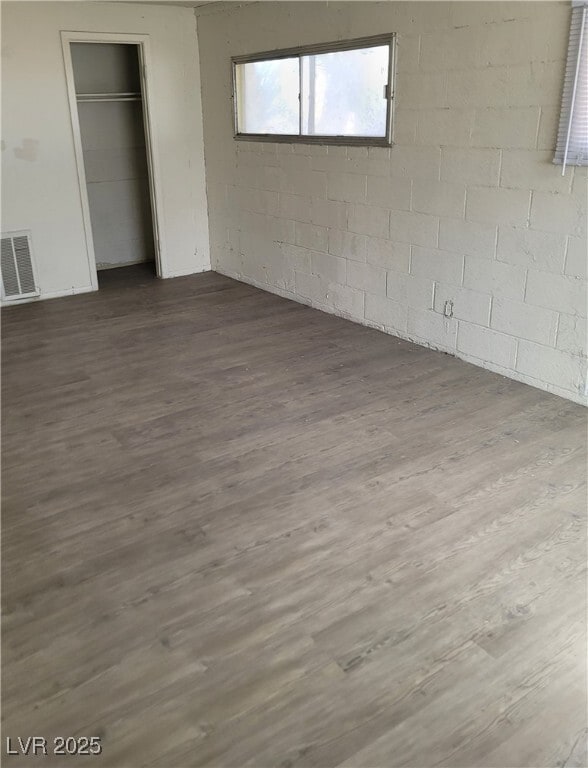 Photo - 301 Lance Ave