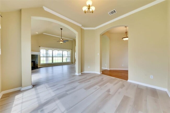 Photo - 2721 Butler National Dr