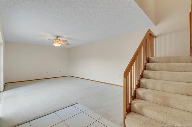 Photo - 5662 SE Windsong Ln