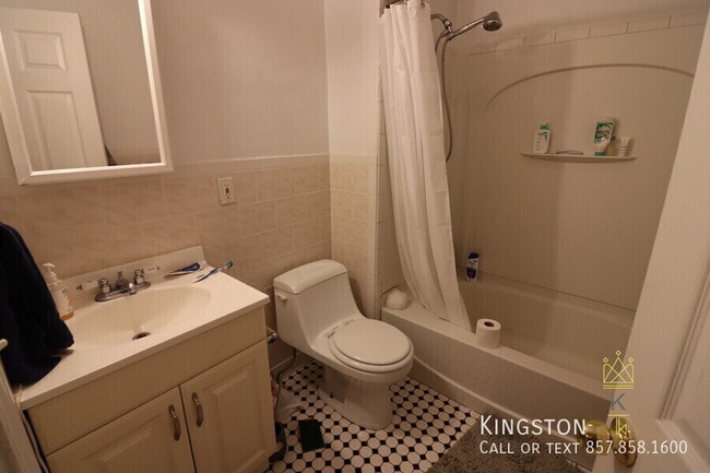 Photo - 62 Egmont St Unidad 3R