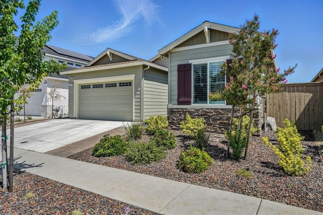 Photo - 5049 Cardero Way