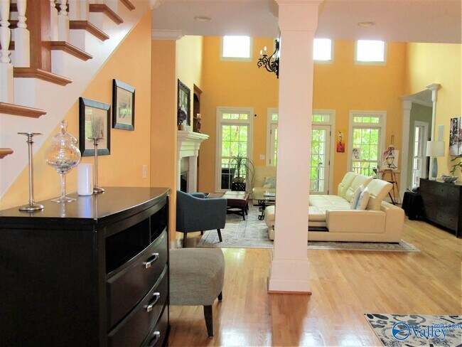 Photo - 4015 High Mountain Rd NE