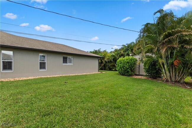 Photo - 3425 SE 4th Ave